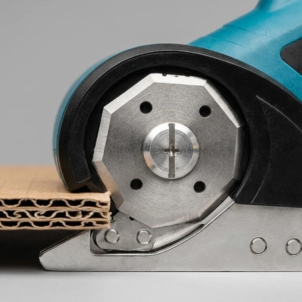 Close-up of the Boxhound rotary cutting blade