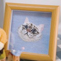 Embrogift Embroidered pet photo frame - image 1