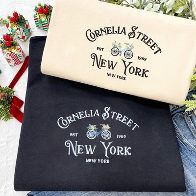 Embroidery gift - Bike Ride on New York Street - Sweatshirt - Hoodie - T-shirt