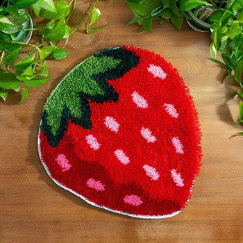 STRAWBERRY DREAMING - Rug Making Kit