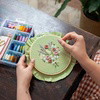 DARLING DAISY BOUQUET - Embroidery Kit