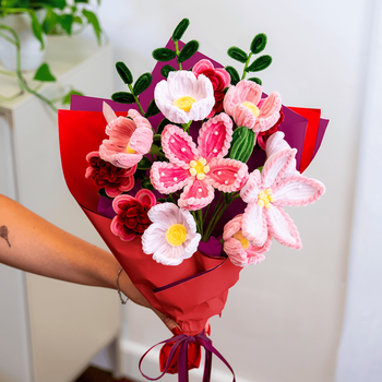 Blushing Bouquet - Pipe Cleaner Bouquet Kit