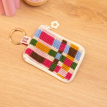 CURIOUS CRAFTER - Needlepoint Taster Pouch Kit