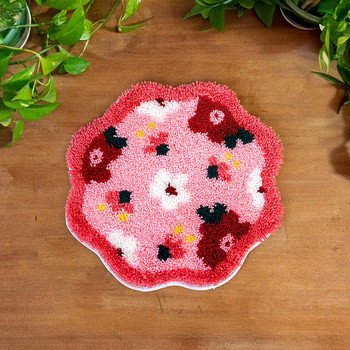 PINK POSIES - Rug Making Kit