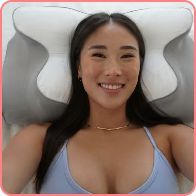 Customer photo with FluffCo Ergo Pillow