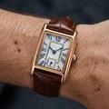 Valmont horloge - image 1