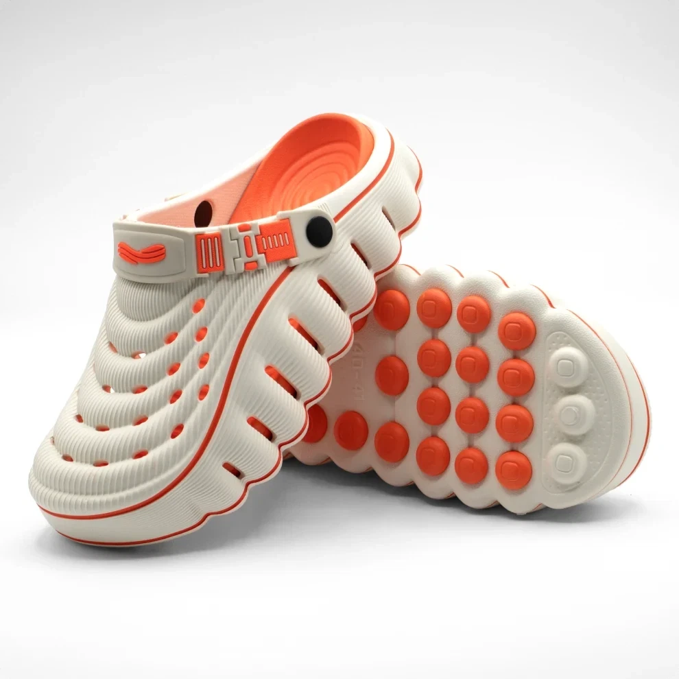 Restore Clogs in White Cloud