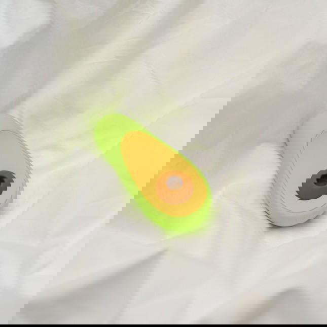 Avo Clitoral Massager