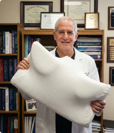 Doctor showing Ergo Z Pillow
