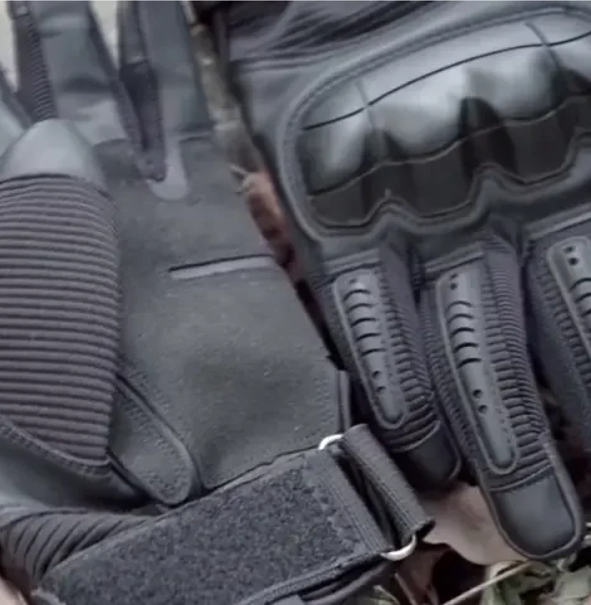 Tactical Gloves illustration