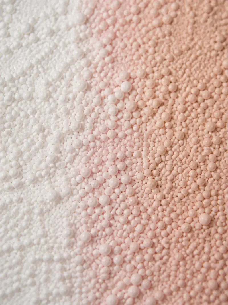 Color-adapting pigments