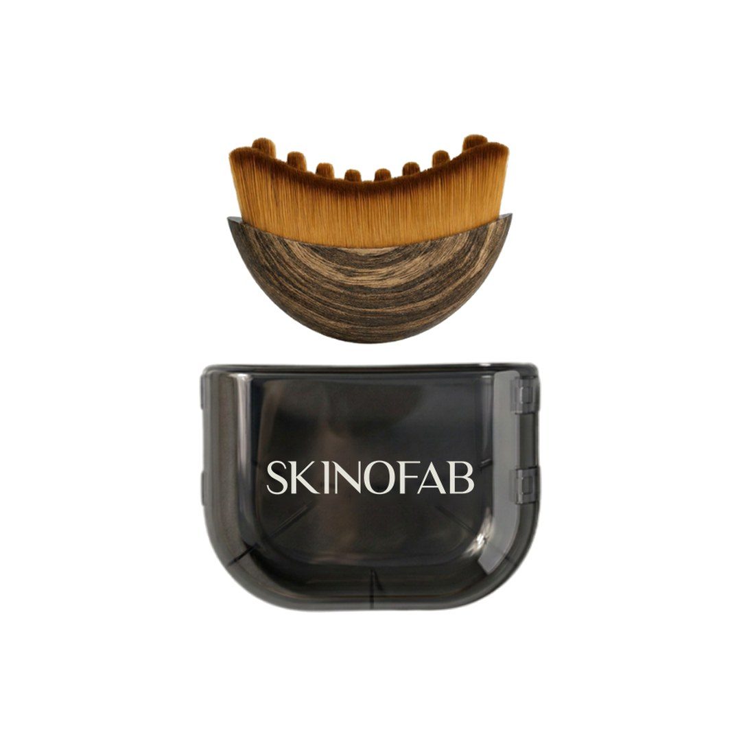 The Lymphatic Brush and its SKINOFAB travel case