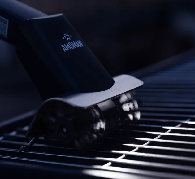 GrillMaster LED light cleaning in the dark