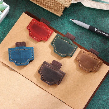 WordFoldy - Personalized Magnetic Leather Pen Holder Bookmark